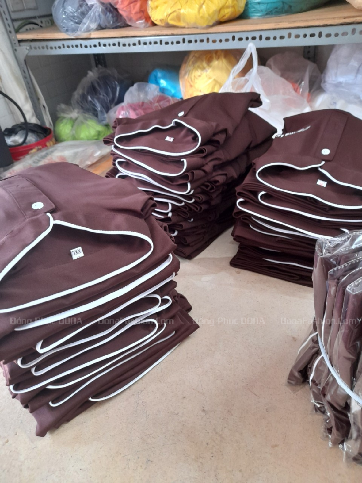 Đồng phục phục vụ PV05